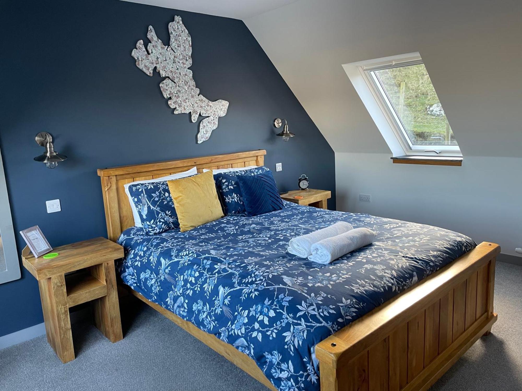 The Bridge Self Catering Villa Kilmaluag Exteriör bild